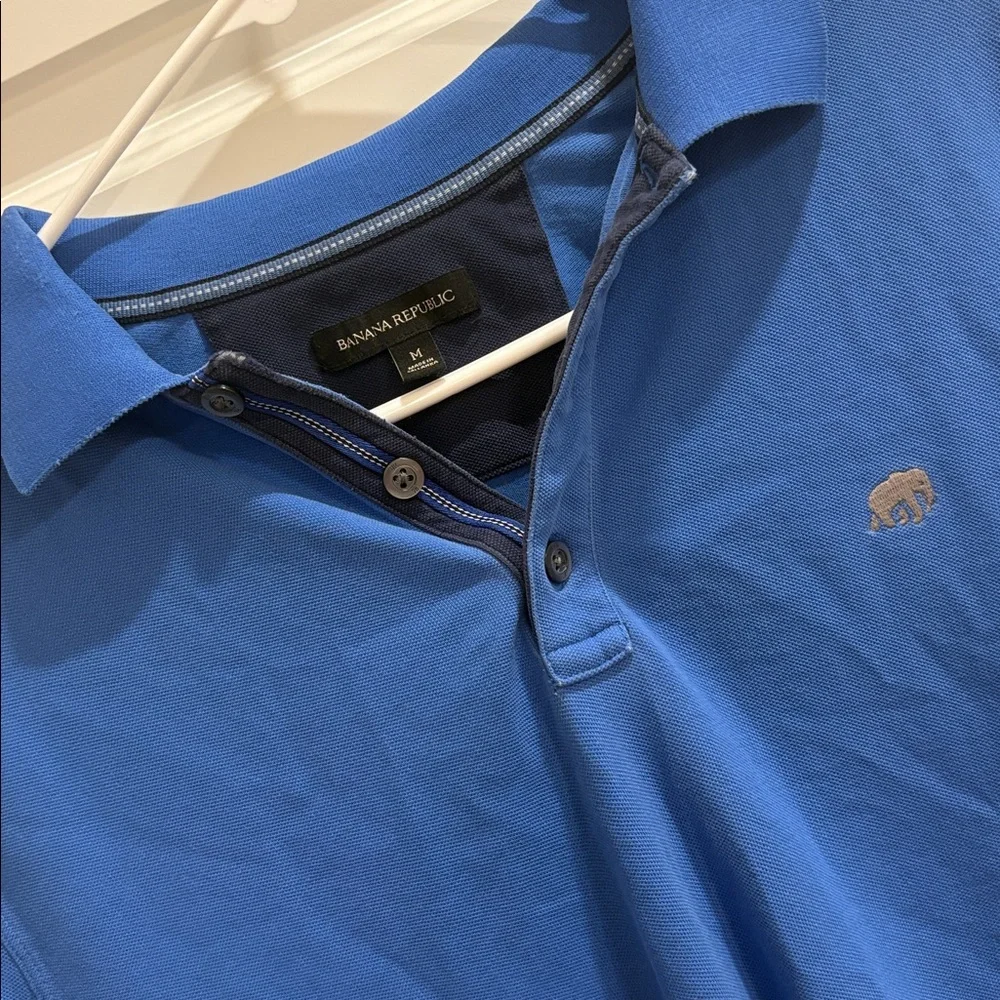 Men’s Banana Republic Tee
